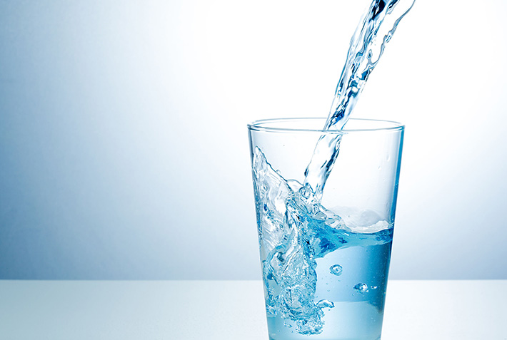 The Benefits of Having a Bottleless Water Cooler in Your Office | MI